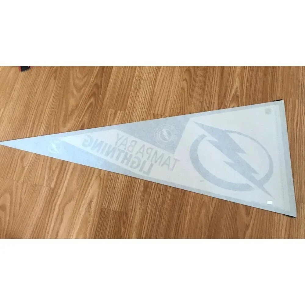 Tampa Bay Lightning Pennant NHL WinCraft Felt 12" X 30" - Picture 7 of 8